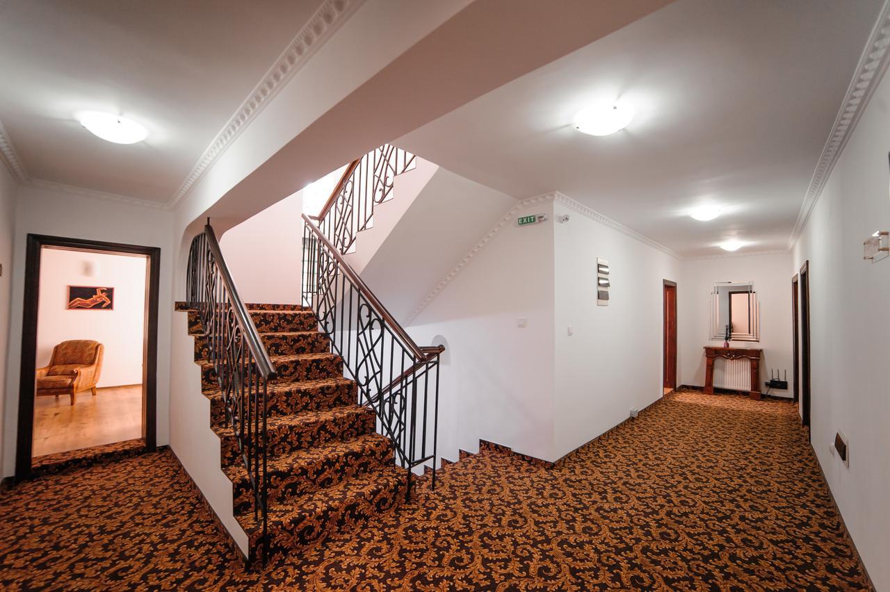 אורדאה Hotel Gala מראה חיצוני תמונה